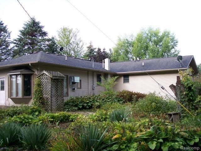 2420 Sanilac Road Caro, MI 48723 - Photo 27 of 37 18 (1).JPG