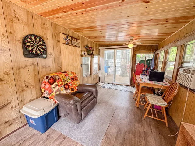 $82,500 | 9-200 Woodhaven, Sublette, IL 61367