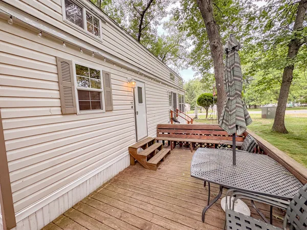 $80,500 | 9-200 Woodhaven, Sublette, IL 61367