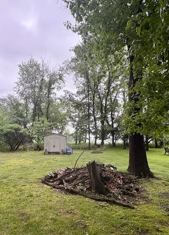 $82,500 | 9-200 Woodhaven, Sublette, IL 61367