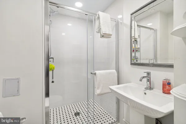 $6,995 | 1244 34th Street Northwest, Washington, DC 20007