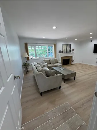 $6,300 | 9660 Vanalden Avenue, Northridge, CA 91324