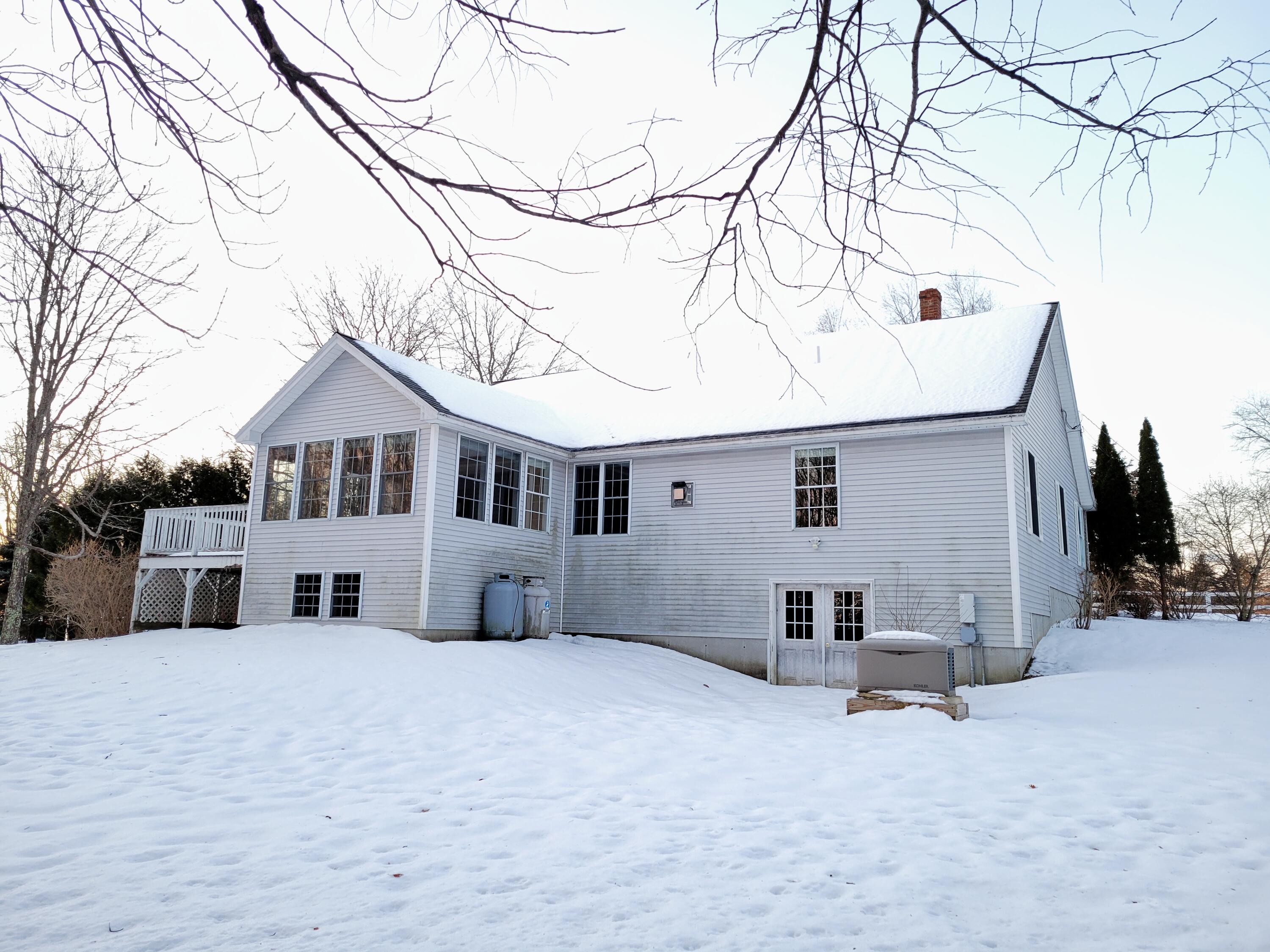 327 Hanson Ridge Road Springvale, ME 04083 - Photo 5 of 23 20220118_071105_01