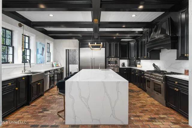 $1,550,000 | 312 6th Avenue, Hattiesburg, MS 39401