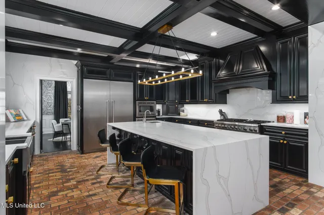 $1,550,000 | 312 6th Avenue, Hattiesburg, MS 39401