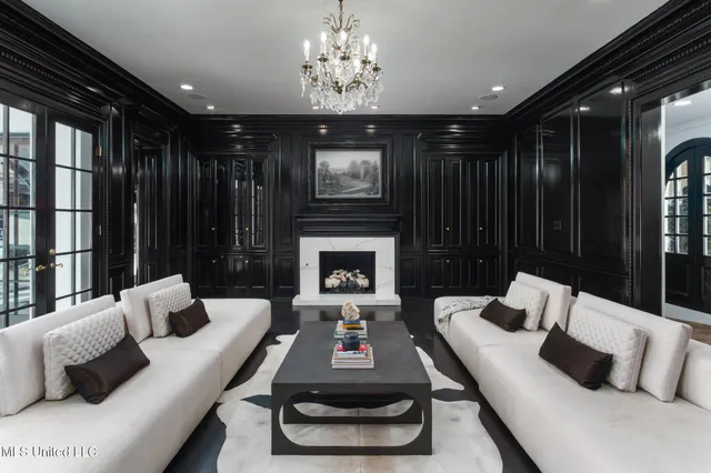 $1,550,000 | 312 6th Avenue, Hattiesburg, MS 39401