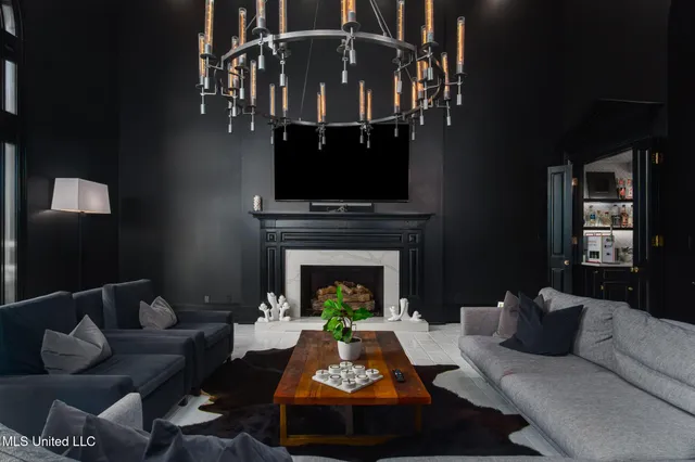 $1,550,000 | 312 6th Avenue, Hattiesburg, MS 39401