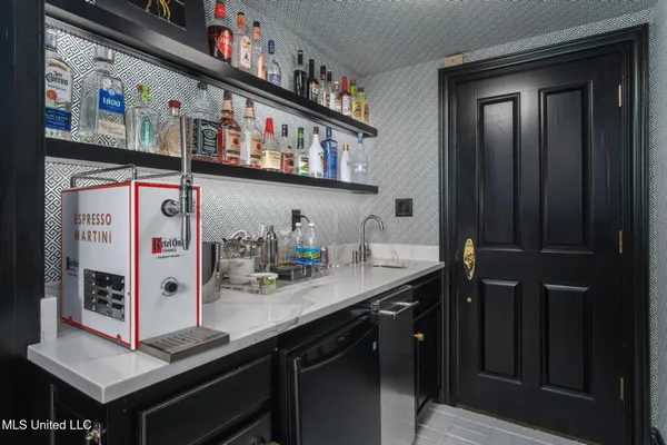 $1,550,000 | 312 6th Avenue, Hattiesburg, MS 39401