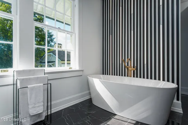 $1,550,000 | 312 6th Avenue, Hattiesburg, MS 39401