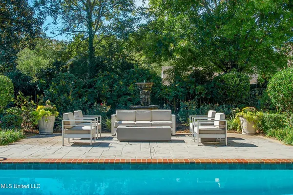 $1,550,000 | 312 6th Avenue, Hattiesburg, MS 39401