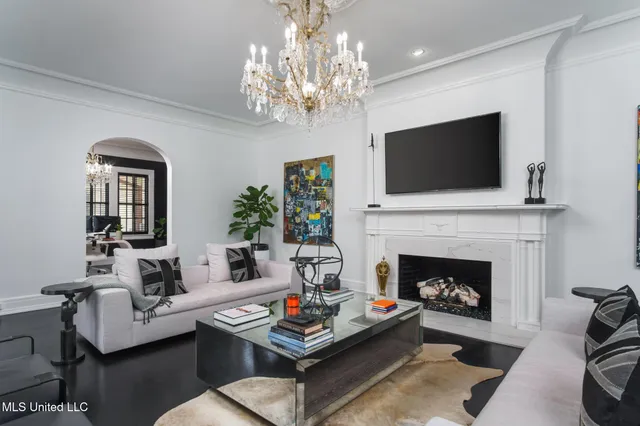 $1,550,000 | 312 6th Avenue, Hattiesburg, MS 39401