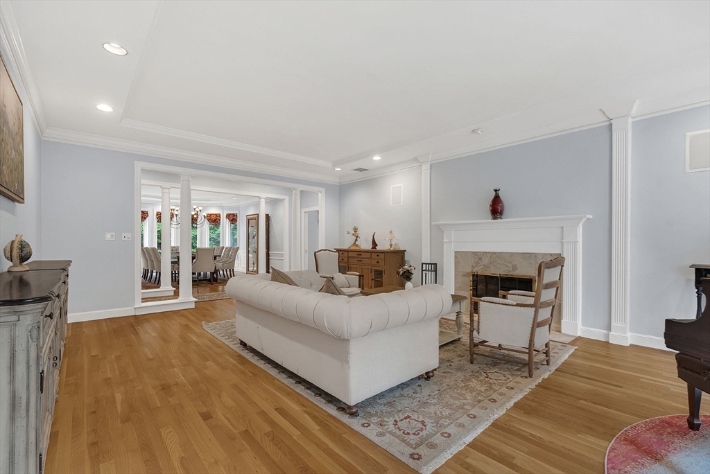 784 Strawberry Hill Road Concord, MA 01742 - Photo 13 of 41