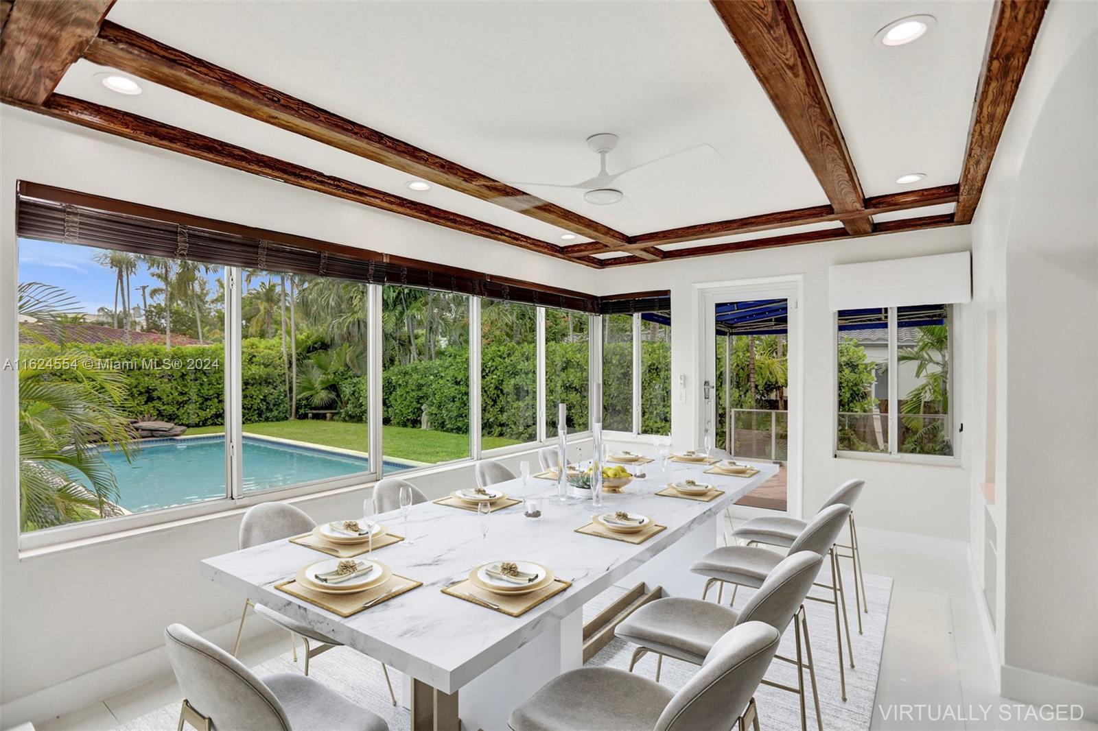 4585 Alton Road Miami Beach, FL 33140 - Photo 11 of 44 Gallery Image 11