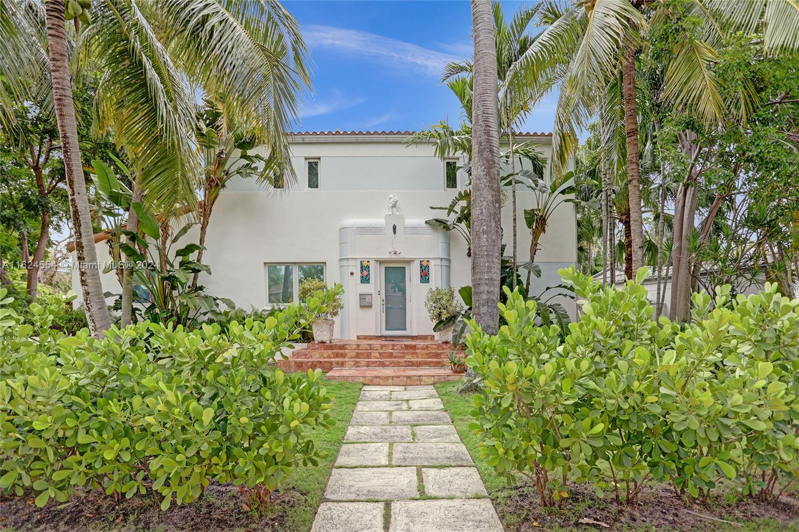 4585 Alton Road Miami Beach, FL 33140 - Photo 3 of 44 Gallery Image 3