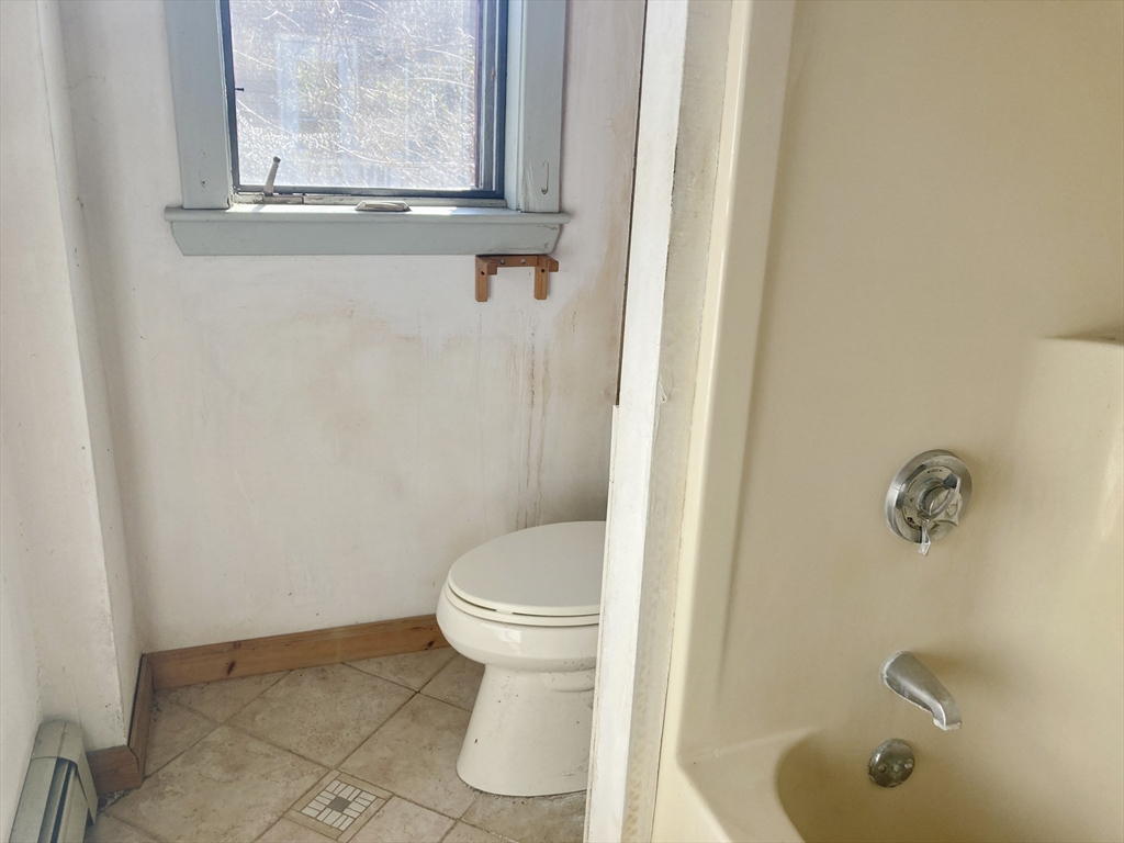 15 Russell Street Hull, MA 02045 - Photo 9 of 17