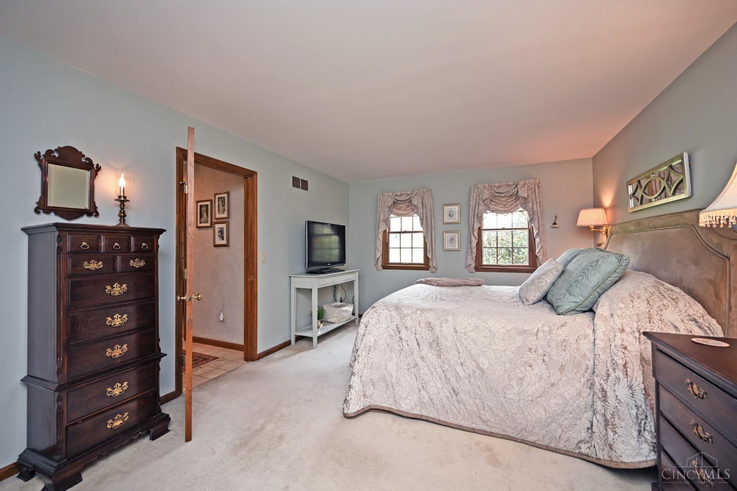6183 West Fork Road Cincinnati, OH 45247 - Photo 35 of 70 Gallery Image 35