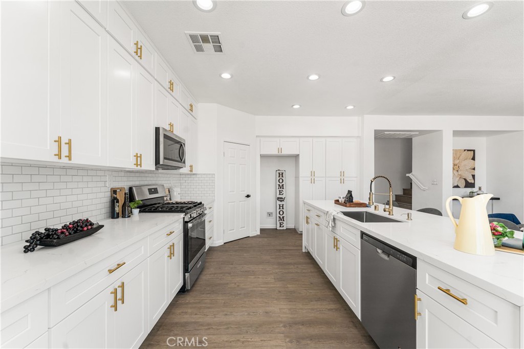 7531 Ridge View Drive Lancaster, CA 93536 - Photo 20 of 57 Gallery Image 20