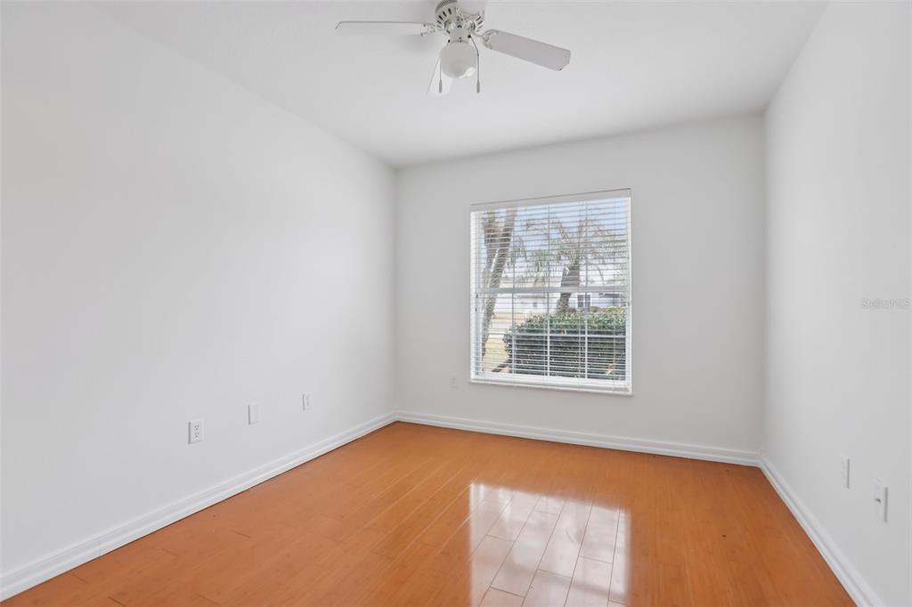 6917 Oakcrest Lane Zephyrhills, FL 33542 - Photo 30 of 54