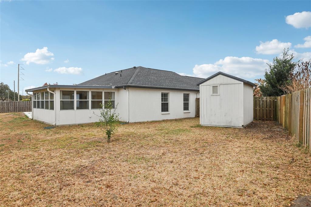 6917 Oakcrest Lane Zephyrhills, FL 33542 - Photo 37 of 54