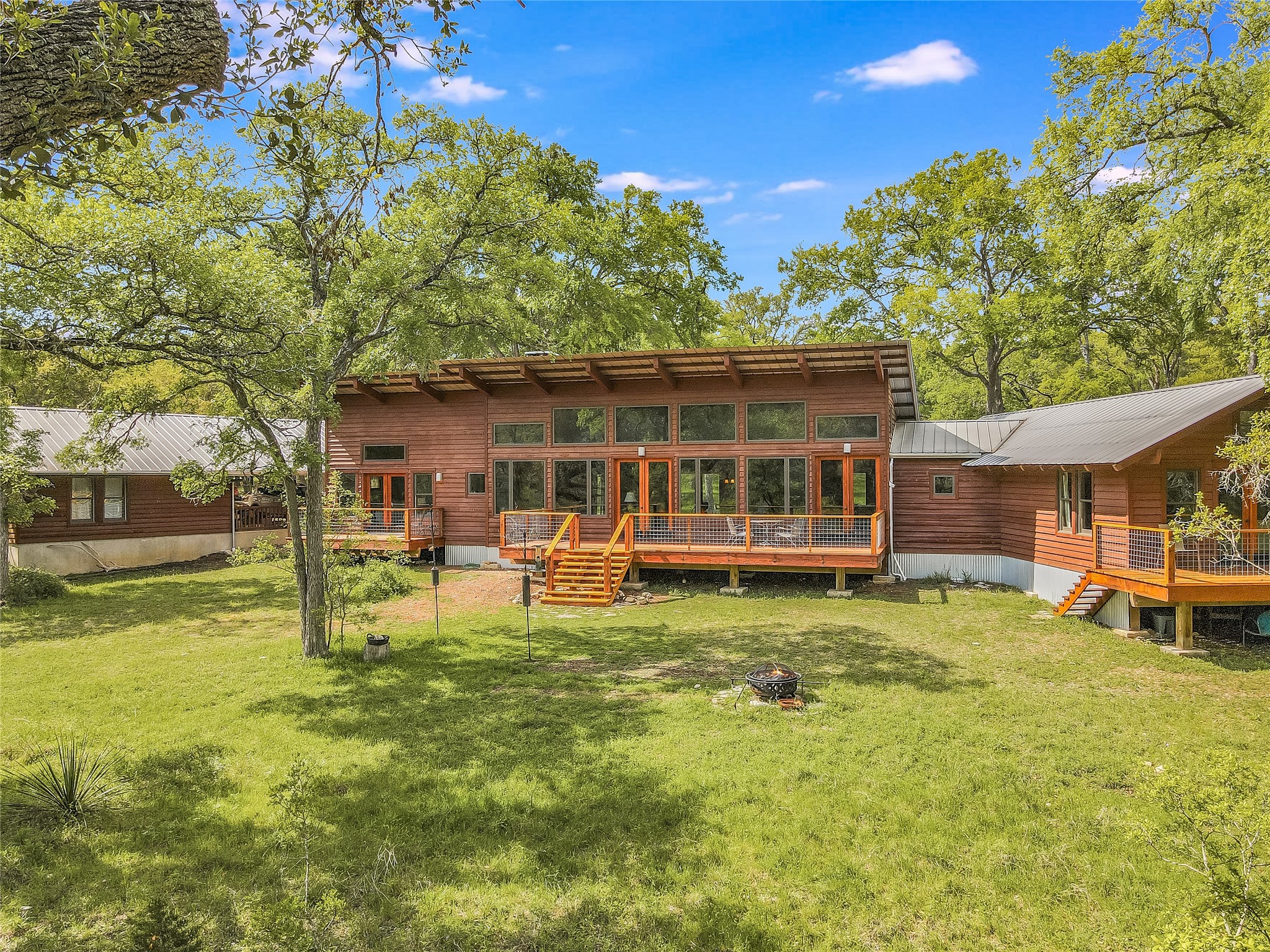 Back Porch with sounds of the creek and views of the escarpment
