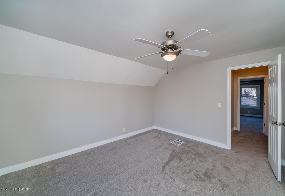 2807 Ralph Avenue Louisville, KY 40216 - Photo 34 of 51 34