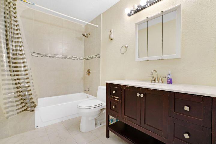 3943 Northwest 4th Avenue Boca Raton, FL 33431 - Photo 23 of 38 20210414203810633747000000-o