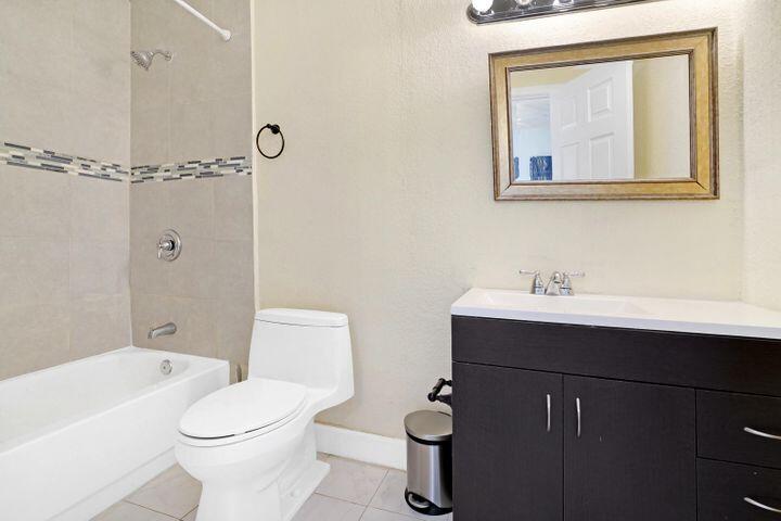 3943 Northwest 4th Avenue Boca Raton, FL 33431 - Photo 25 of 38 20210414203811077780000000-o