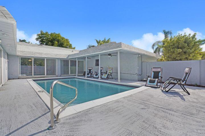 3943 Northwest 4th Avenue Boca Raton, FL 33431 - Photo 29 of 38 20210414203812058961000000-o