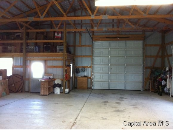 5101 Smith Road Pleasant Plains, IL 62677 - Photo 8 of 9 Gallery Image 8