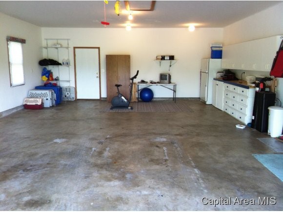 5101 Smith Road Pleasant Plains, IL 62677 - Photo 9 of 9 Gallery Image 9