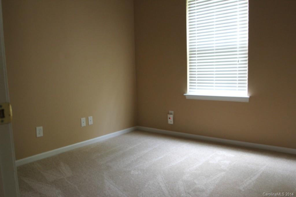 237 Faust Road Davidson, NC 28036 - Photo 6 of 11 Gallery Image 6