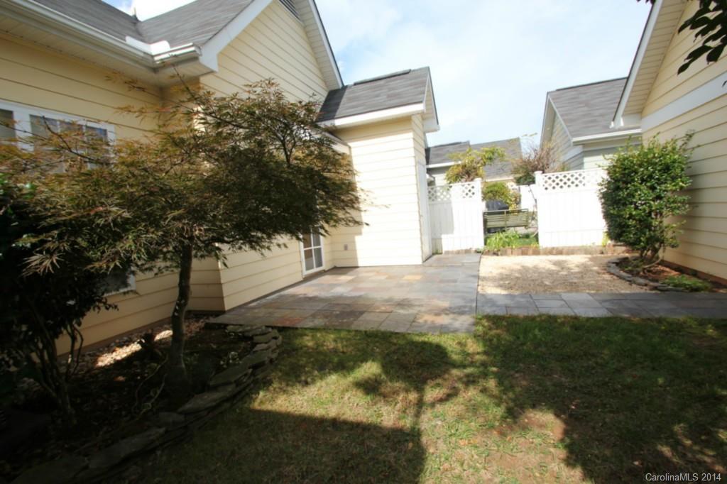 237 Faust Road Davidson, NC 28036 - Photo 8 of 11 Gallery Image 8