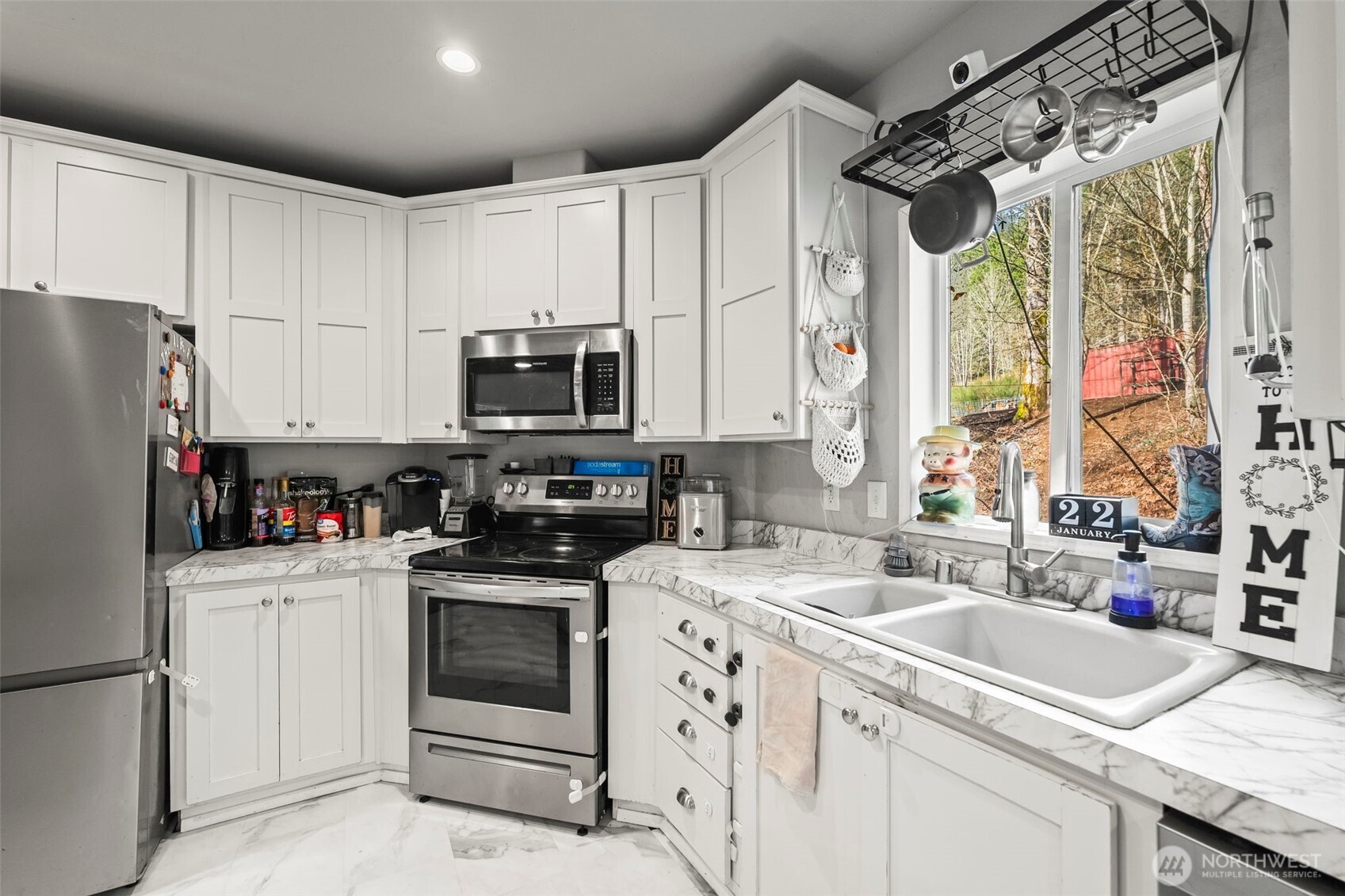 3762 West Cloquallum Road Shelton, WA 98584 - Photo 14 of 36