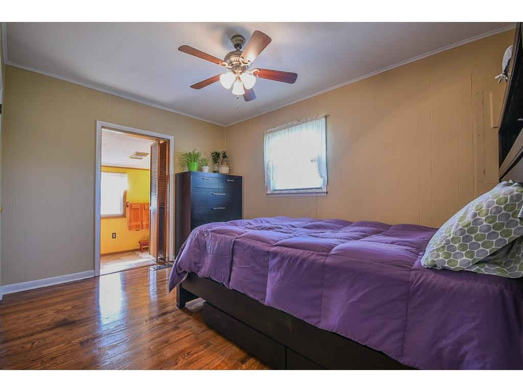 906 East Mountain View Road Johnson City, TN 37601 - Photo 22 of 35 Photo 22