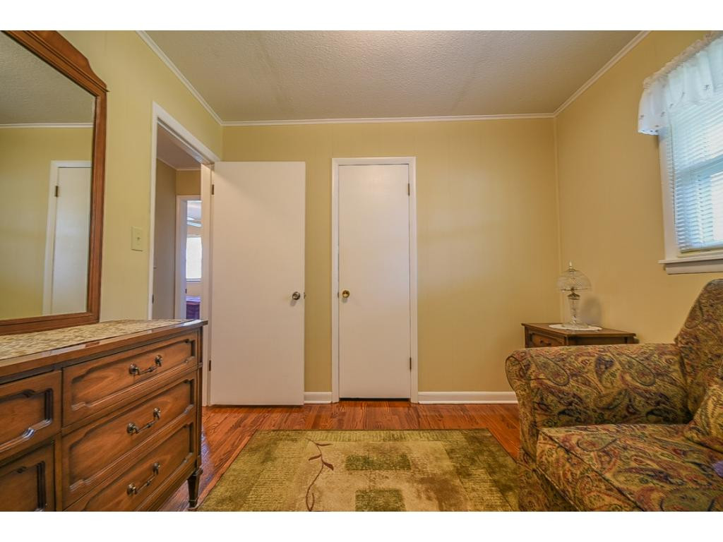 906 East Mountain View Road Johnson City, TN 37601 - Photo 31 of 35 Photo 31