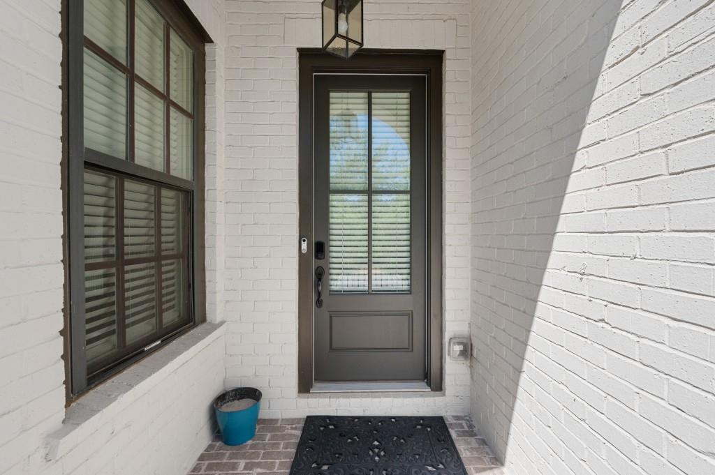 134 Britten Pass Alpharetta, GA 30009 - Photo 4 of 64