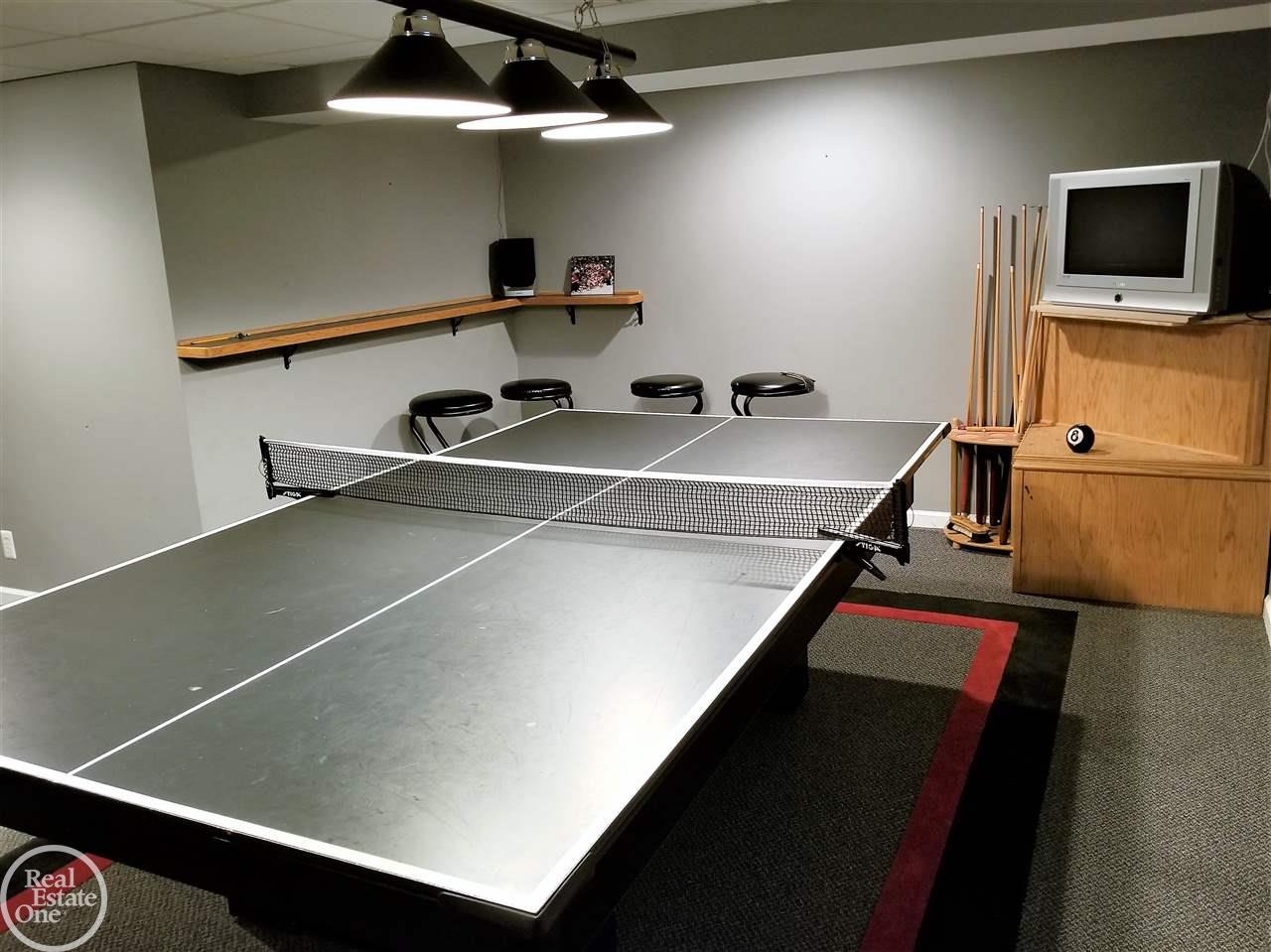 50167 Riverside Drive Macomb, MI 48044 - Photo 67 of 84 31348103-66.JPG