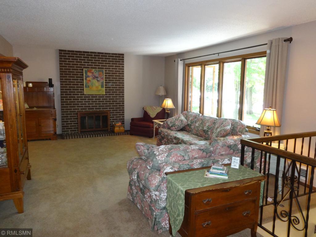 8165 Pennsylvania Road Bloomington, MN 55438 - Photo 12 of 37 Gallery Image 12