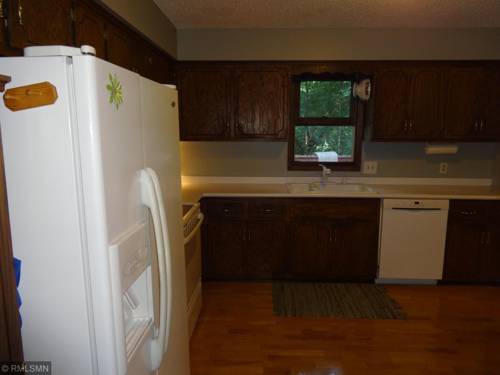 8165 Pennsylvania Road Bloomington, MN 55438 - Photo 18 of 37 Gallery Image 18
