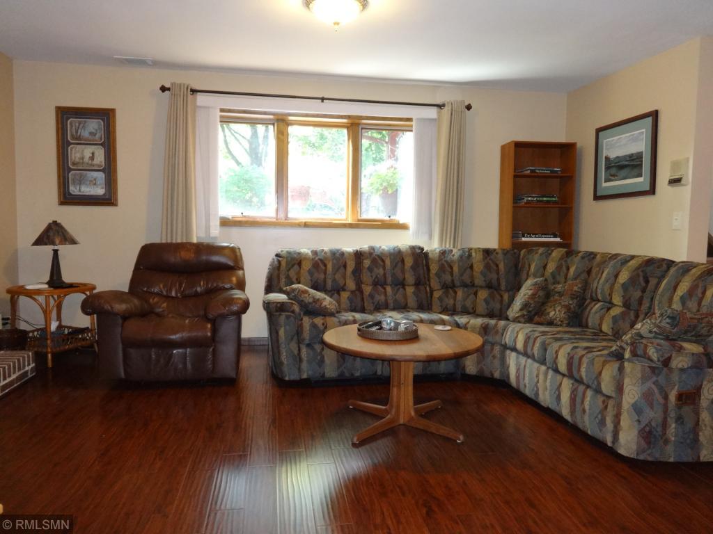 8165 Pennsylvania Road Bloomington, MN 55438 - Photo 26 of 37 Gallery Image 26
