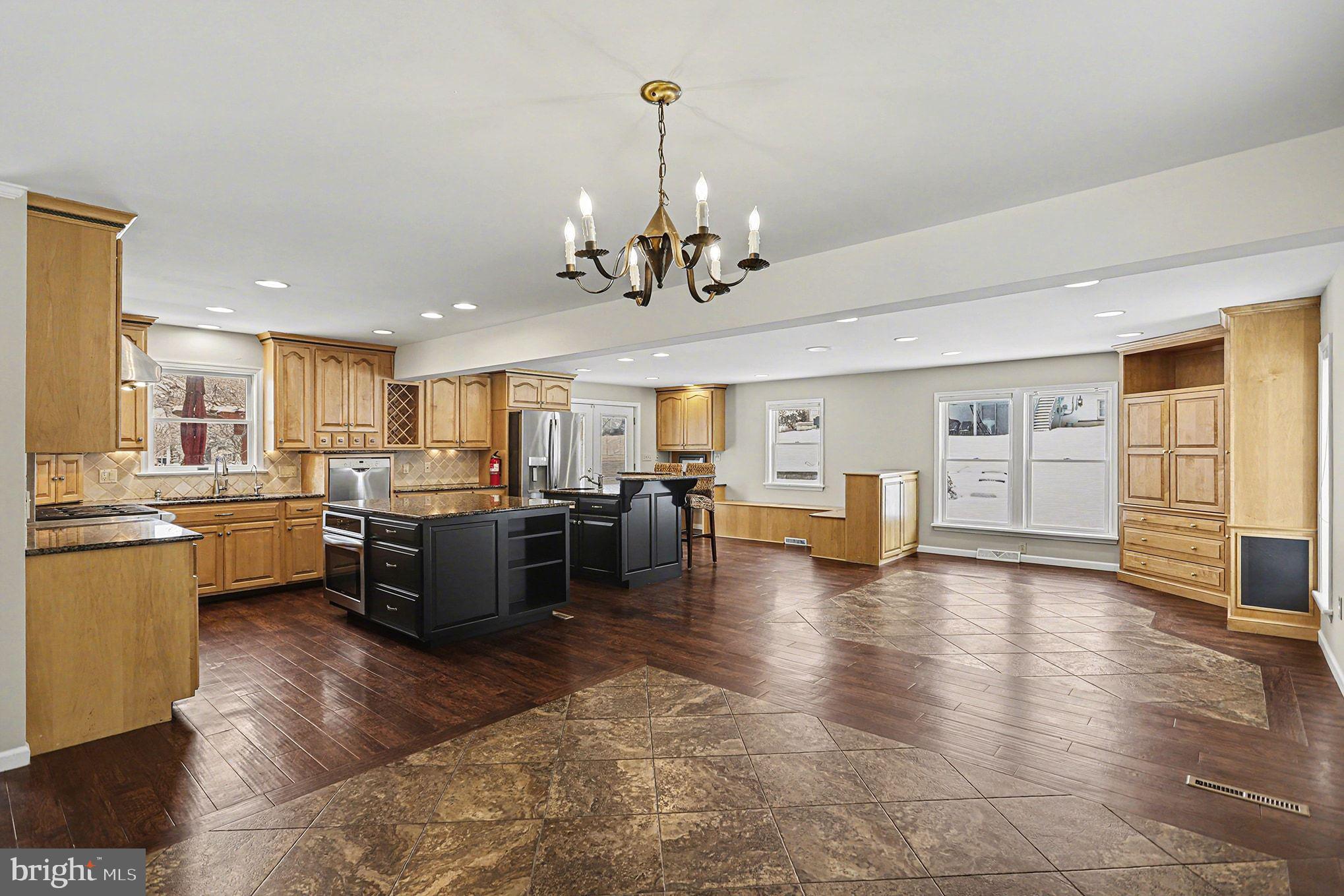 222 East 6th Street Lititz, PA 17543 - Photo 14 of 53