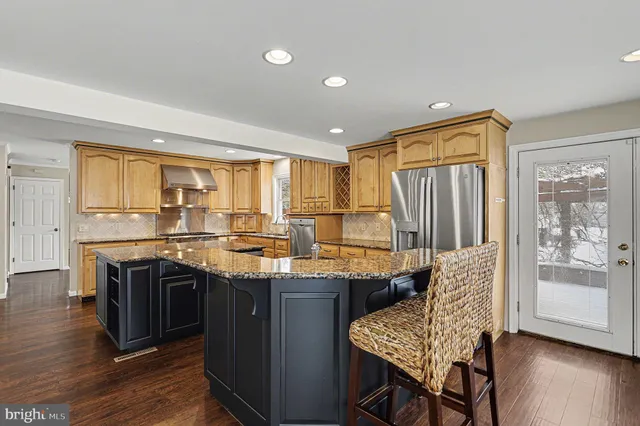 $475,000 | 222 East 6th Street, Lititz, PA 17543