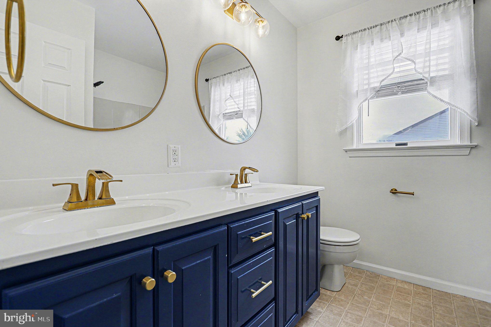 222 East 6th Street Lititz, PA 17543 - Photo 33 of 53