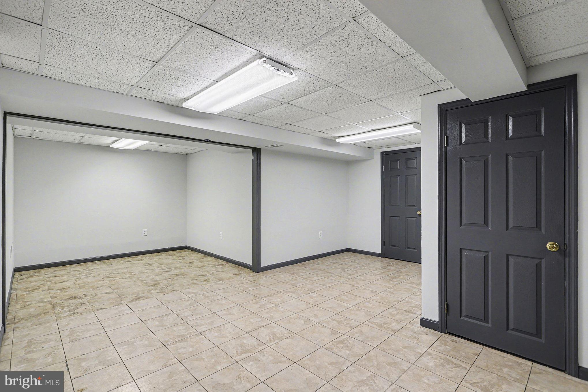 222 East 6th Street Lititz, PA 17543 - Photo 40 of 53