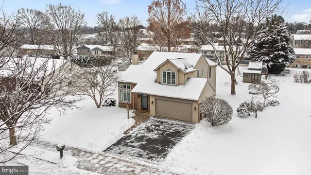 $475,000 | 222 East 6th Street, Lititz, PA 17543