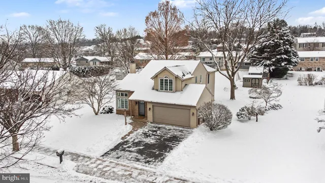 $475,000 | 222 East 6th Street, Lititz, PA 17543