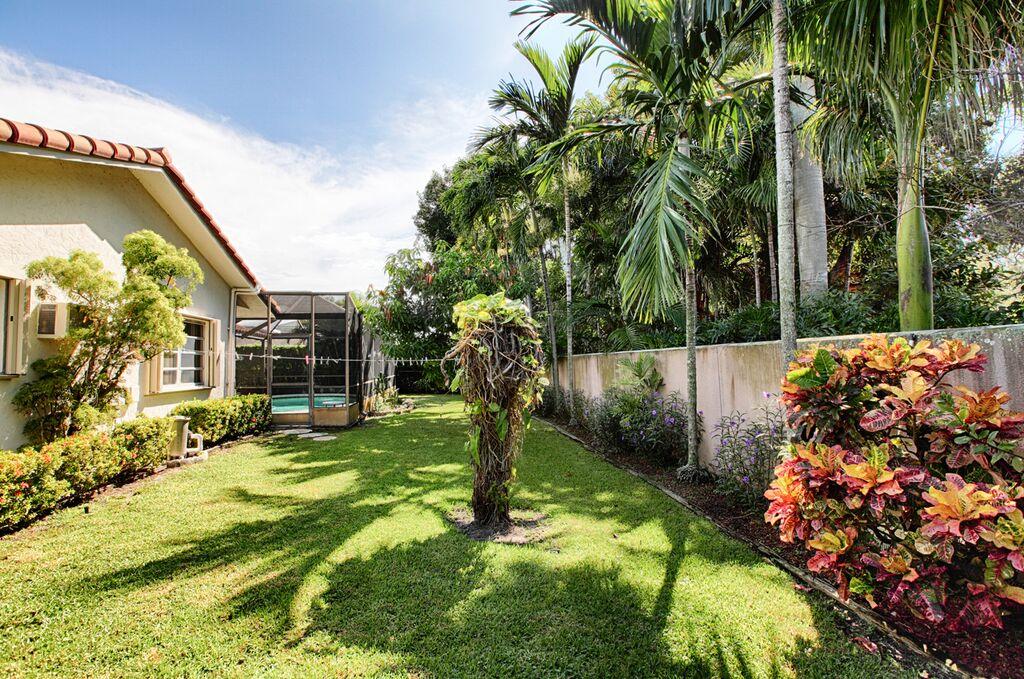 510 Silver Lane Boca Raton, FL 33432 - Photo 30 of 34 g5fFttkU6X7sgQiW27y8EPE-1ClUe4qADQ2POQ5g