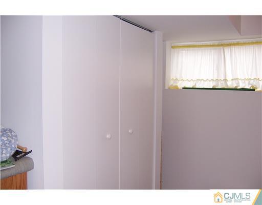 73 Albemarle Road Colonia, NJ 07067 - Photo 21 of 25 Gallery Image 21