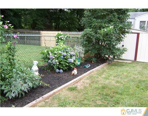 73 Albemarle Road Colonia, NJ 07067 - Photo 23 of 25 Gallery Image 23