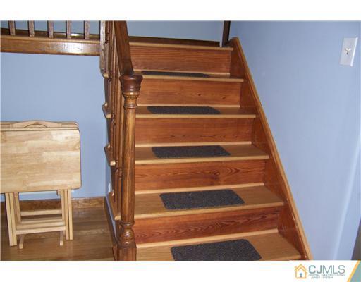73 Albemarle Road Colonia, NJ 07067 - Photo 9 of 25 Gallery Image 9